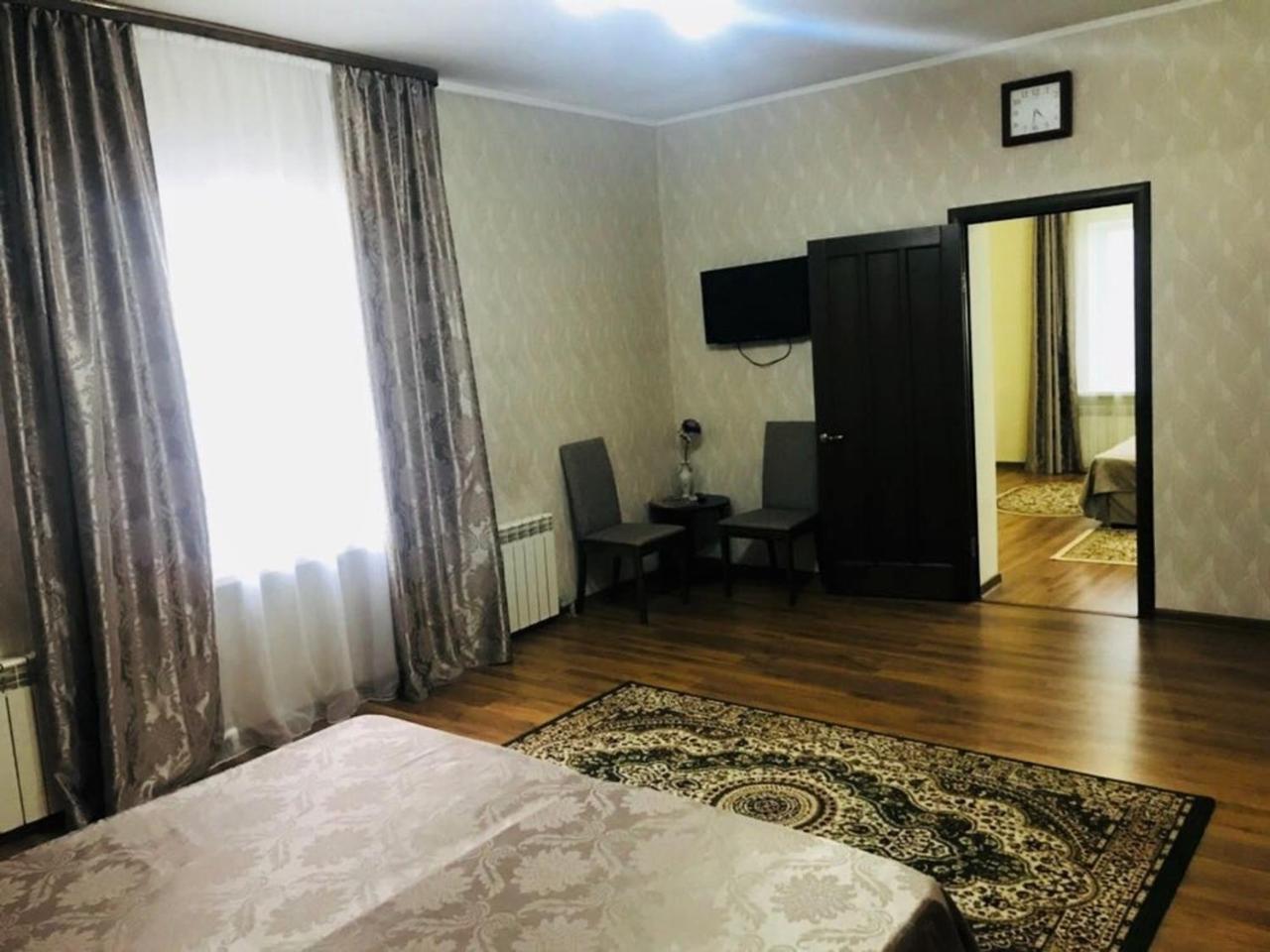 Отель Sultan Beibarys Астана Экстерьер фото